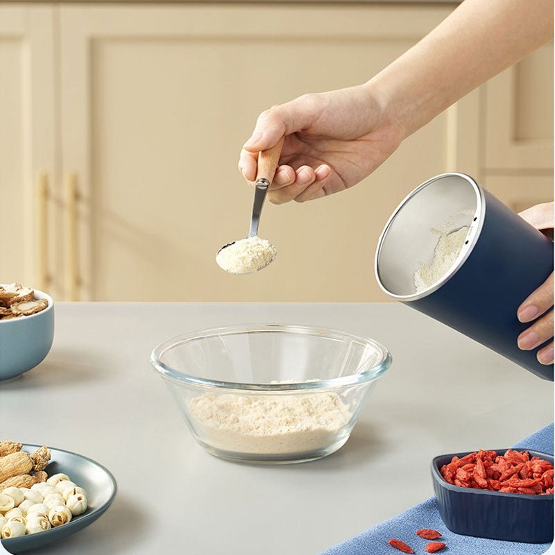 Pregătiți-vă alimentele într-un timp record cu acest măcinător electric